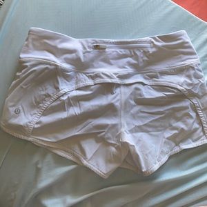 white lululemon shorts
